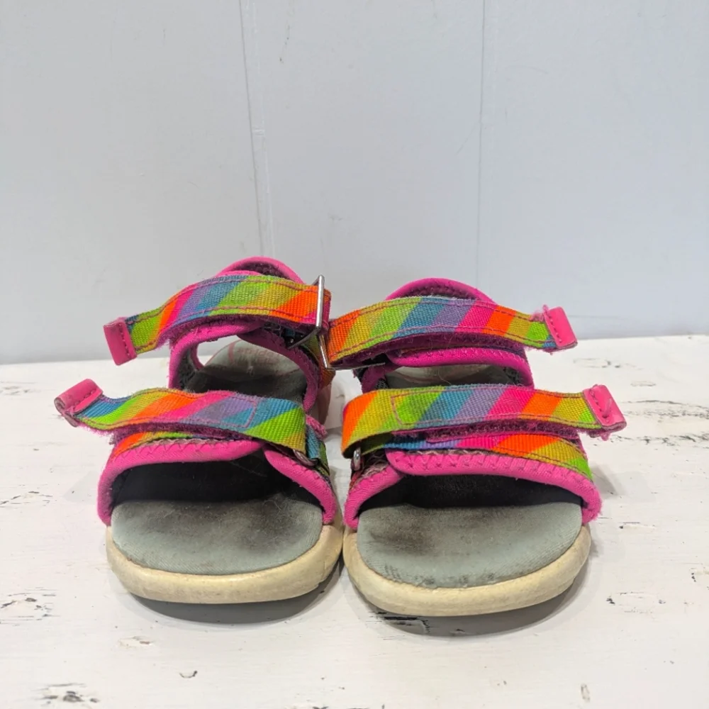 Stride Rite Light Up Sevita Rainbow Sandal‎ Size 6 Toddler